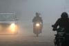 शीतलहर और कोहरे की चपेट में आया उत्तर भारत, दिल्ली में 3.3 डिग्री रहा तापमान