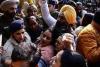 चंडीगढ़ मेयर इलेक्शन अचानक टाले गए:AAP-कांग्रेस पार्षदों का हंगामा, पुलिस से धक्कामुक्की…