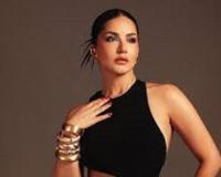 Sunny Leone ले रहीं सरकारी स्कीम का फायदा? एक्ट्रेस के नाम पर फर्जीवाड़े का हुआ खुलासा